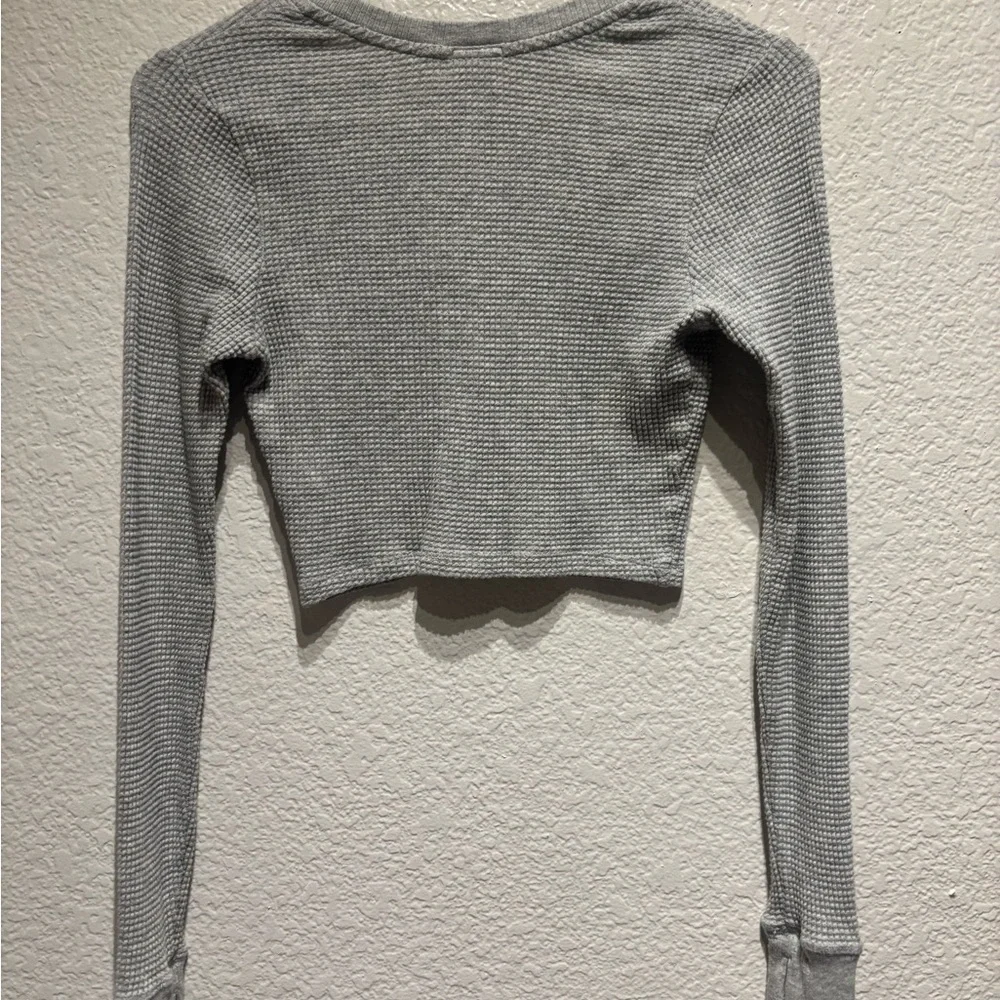 Aerie Heather Gray Button-Up Crop Top - Picture 2 of 4